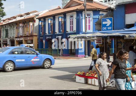 Singapur, Singapur, Asien, Asien; Passanten im Hindu-Viertel; Passanten im Hindu-Viertel; Los transeúntes en el Barrio hindú; 印度教區的路人 Stockfoto