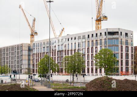 Umstrittener Wohnungsbau in Perry Barr, Birmingham. Ursprünglich als Sportlerdorf für die Commonwealth Games 2022 gedacht, ist das Projekt aufgrund von Covid zurückgefallen und wird nun zu neuen Häusern. Stockfoto