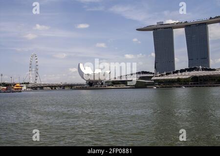 Singapur, Singapur, Asien, Asien; Luxury Marina Bay Sands Hotel and Casino; Luxuriöses Hotel und Casino; 濱海灣金沙酒店 Luksusowy Hotel i kasyno Stockfoto