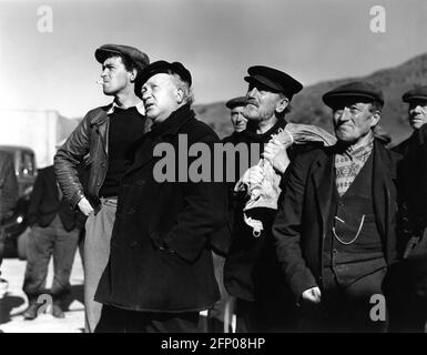 JOHN GREGSON MORLAND GRAHAM UND WYLIE WATSON IN WHISKY IN HÜLLE UND FÜLLE! 1949 Regisseur ALEXANDER MACKENDRICK Roman Compton Mackenzie Drehbuch Compton Mackenzie und Angus MacPhail Produzent Michael Balcon an Ealing Studios Production / General Film Distributors (GFD) Stockfoto