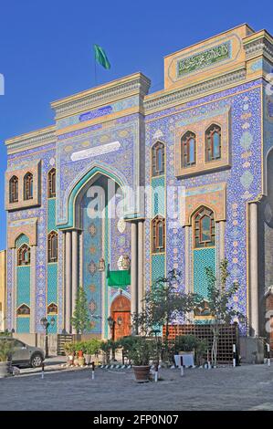 Fassade der persischen Fayence in blauen Wandverkachelung außen iranische Moschee Hosainia ein schiitischer Gebäude vor allem für die iranische Gemeinschaft im Textilgebiet von Dubai Stockfoto