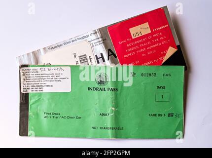 Indien Orissa State Oktober 1992 - ein Indrail-Pass Ticket und British Airways-Bordkarte Stockfoto