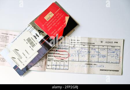 Indien Orissa State Oktober 1992 - ein Indrail-Pass Ticket und British Airways-Bordkarte Stockfoto