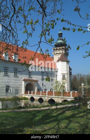 Österreich, Wasserschloss Pottenbrunn aka Schloss Trautmannsdorf in Niederösterreich Stockfoto