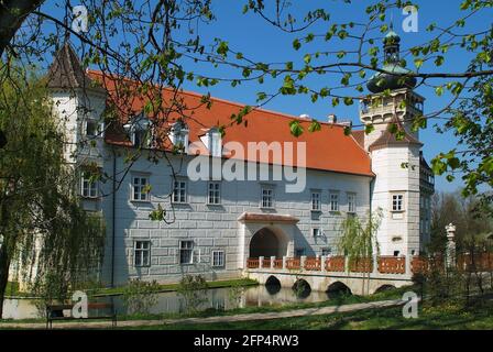 Österreich, Wasserschloss Pottenbrunn aka Schloss Trautmannsdorf in Niederösterreich Stockfoto