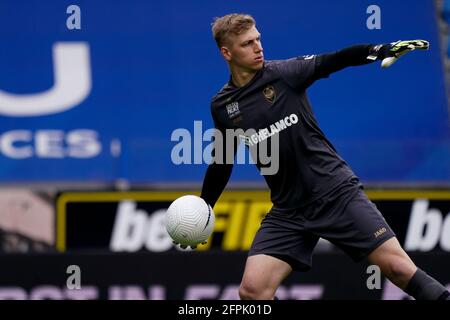 GENK, BELGIEN - 20. MAI: Torwart Jean Butez vom Royal Antwerp FC während des Spiels der Belgium Pro League zwischen KRC Genk und dem Royal Antwerp FC in der Luminus Arena am 20. Mai 2021 in Genk, Belgien (Foto: Jeroen Meuwsen/Orange Picts) Stockfoto