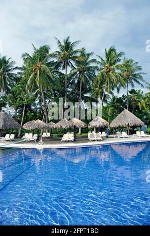 Pool im Hotelresort in Tamarindo, Costa Rica Stockfoto