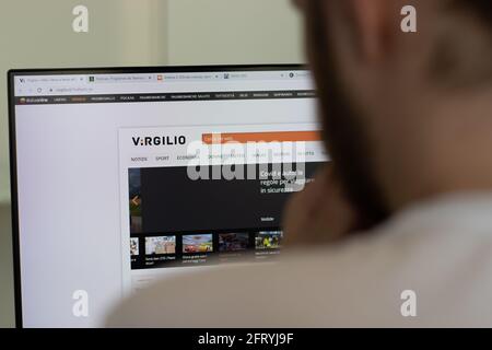 New York, USA - 1. Mai 2021: Virgilio Unternehmenswebsite auf dem Bildschirm, illustrative redaktionelle Darstellung Stockfoto