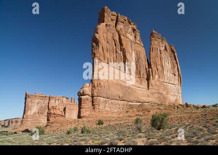 Turm von Babel und die Orgel im Arches National Park, Utah, USA. Stockfoto