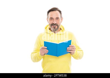 Schöner reifer Mann hält Buch oder Notizbuch für Bildung und Lesen isoliert auf weiß, Literatur. Stockfoto