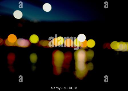 Overlay-Lichteffekt für Fotos und Mockups. Farbfilm-Burn-Light-Fotoüberlagerung, Verwendung Des Bildschirmmodus, Abstrakter Hintergrund, Regenbogenlinse Leaks Prism Co Stockfoto