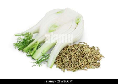 Frische Fenchel-Birne mit Samen isoliert auf weißem Hintergrund mit Beschneidungspfad und volle Schärfentiefe Stockfoto