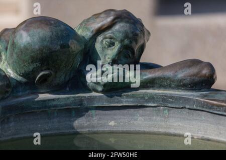 Brunnen des Lebens Denkmal vor dem kroatischen Nationaltheater in der Stadt Zagreb, Kroatien Stockfoto