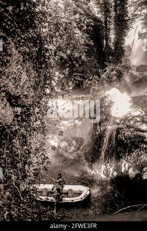 Italien Umbrien Marmore Wasserfall, Rafting Stockfoto