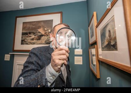 Andrew Marr eröffnet bahnbrechende Ausstellung im Haus von J W M Turner, Sandycoombe Road, St Margarets, Twickenham, England, VEREINIGTES KÖNIGREICH Stockfoto