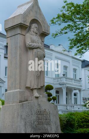 Denkmal des Priesters Johann Baptist Berger alias Dichter Gedeon von der Heide, Boppard, Rheintal, UNESCO-Weltkulturerbe, Rheinland-Pfalz, Deutschland Stockfoto