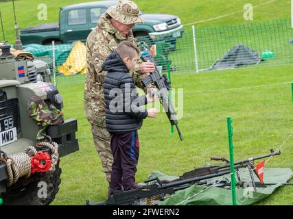 Brentwood Essex 22. Mai 2021 The Weald Park Country Show, Weald Festival of Dogs, Weald Festival of Cars, Weald Country Park, Brentwood Essex, Armee-Ausstellung, Credit: Ian Davidson/Alamy Live News Stockfoto