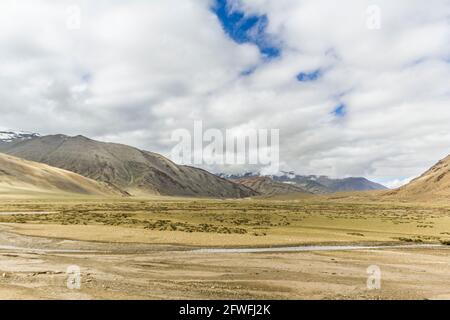 Verschiedene Ausblicke auf den Manali Leh Highway Stockfoto