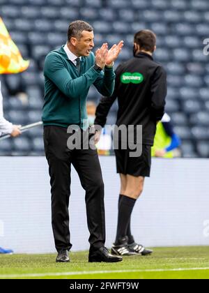 Hampden Park, Glasgow, Großbritannien. Mai 2021. Scottish Cup Football Final, St. Johnstone gegen Hibernian; Jack Ross Hibernian Manager versucht, sein Team zu heben Credit: Action Plus Sports/Alamy Live News Stockfoto