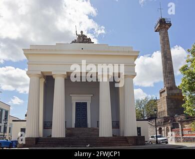 Das imposante Devonport Guildhall in der Ker Street, im Vorort von Devonport in Plymouth. Ein Regency-Gebäude des Architekten John Foulston und datiert f Stockfoto