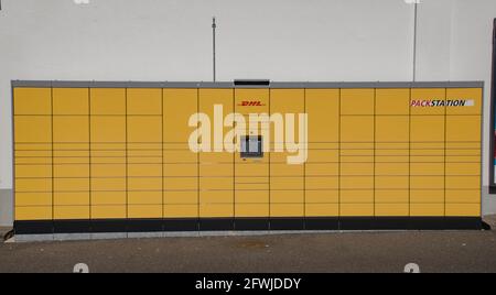 DHL-Paketstation Stockfoto