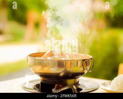 Thai Food style Seafood Hot Pot. Traditionelles thailändisches Essen Stockfoto