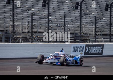 Indianapolis, Indiana, USA. Mai 2021. GRAHAM RAHAL (15) aus den Vereinigten Staaten übt beim 105. Lauf der Indianapolis 500 auf dem Indianapolis Motor Speedway in Indianapolis, Indiana, aus. Kredit: Eddie Hurskin Grindstone Medien/ASP/ZUMA Wire/Alamy Live Nachrichten Stockfoto