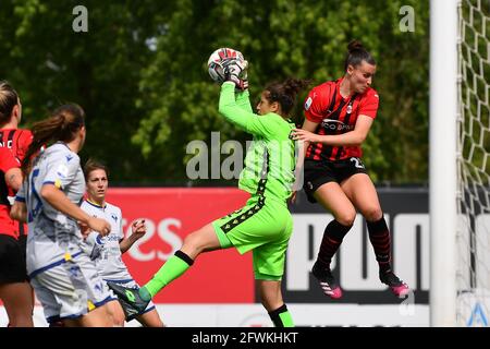 Mailand, Italien. 23. Mai 2021. Während der Frauen Serie A Spiel zwischen AC Mailand und Hellas Verona im Vismara Sports Center in Mailand, Italien Quelle: SPP Sport Press Foto. /Alamy Live News Stockfoto