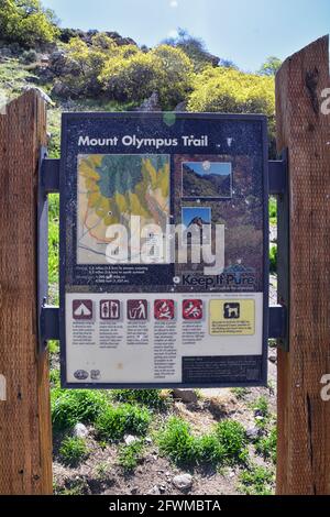 Wanderzeichen Wandern entlang des Mount Olympus Trail im Wasatch National Forest, Salt Lake City, Utah, USA, USA. Stockfoto