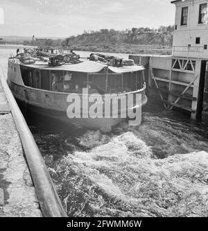 Tanker aus Lock Eleven, Erie Canal, New York, um 1941 Stockfoto