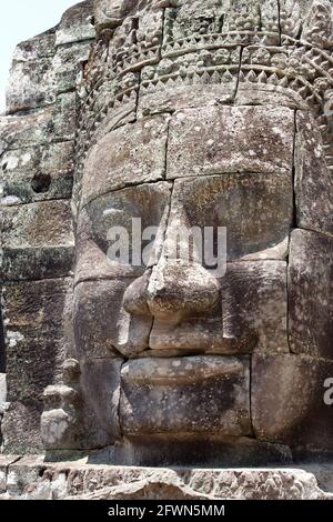 siem Reap kambodscha Bayon ist ein buddhistischer Schrein. 216 lächelnde, heitere Gesichter wurden auf gigantischer Türme geschnitzt. Die Gesichter wurden so geschnitzt, dass sie wie Jayavarm aussahen Stockfoto