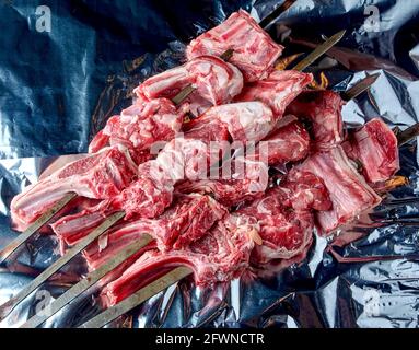 Rohes Lammfleisch Spieße Stockfoto