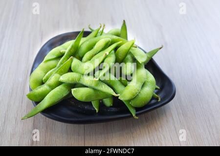 Japanische Küche Edamame-Bohne in einer Schüssel Stockfoto