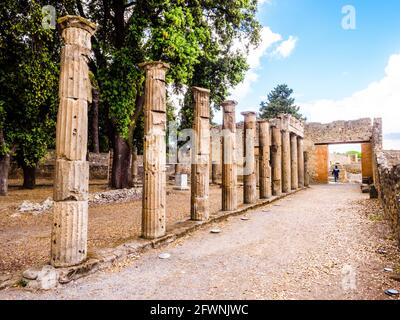 Dreieckiges Forum (Foro Triangolare) - archäologische Stätte Pompeji, Italien Stockfoto