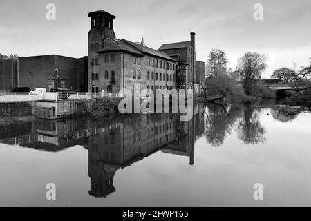 Die Seidenmühle und das Museum of Making World Heritage Site, River Derwent, Derby City, Derbyshire, England, VEREINIGTES KÖNIGREICH Stockfoto