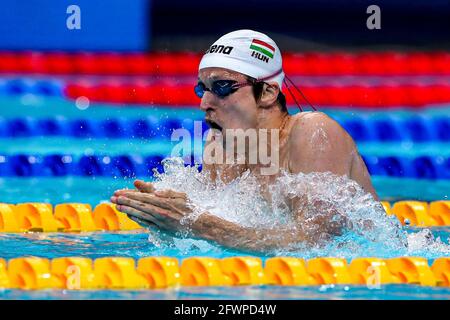 BUDAPEST, UNGARN - MAI 23: Peter Bernek aus Ungarn startet beim 400-m-Einzel-Medley-Finale der Männer während der len-Europameisterschaft S Stockfoto