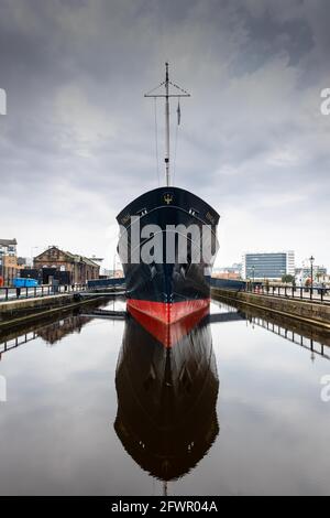 Ein schwimmendes Hotel namens Fingal in Edinburgh, Schottland Stockfoto