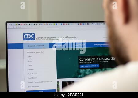 New York, USA - 1. Mai 2021: CDC Centers for Disease Control and Prevention Unternehmenswebsite auf dem Bildschirm, illustratives Editorial Stockfoto