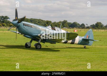 Ein Flugzeug am Shuttleworth Air Display Stockfoto