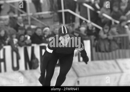 Niederländische Eisschnelllauf-Meisterschaften bei Frauen und Männern in Deventer. 3 ans Schut 4 A. Keulen Deelstra 5.6 Stien Kaiser, 10. Januar 1970, MEISTERSCHAFTEN, SCHAATSEN, Sport, Niederlande, Foto der Presseagentur des 20. Jahrhunderts, zu erinnerende Nachrichten, Dokumentarfilm, historische Fotografie 1945-1990, visuelle Geschichten, Menschliche Geschichte des zwanzigsten Jahrhunderts, Momente in der Zeit festzuhalten Stockfoto