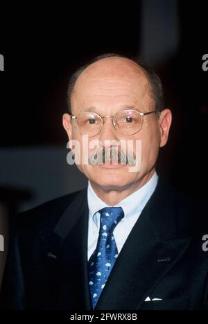 Köln, Deutschland. Mai 2003. Journalist Dirk SAGER, ZDF - Korrespondent aufgenommen 2002. Quelle: Horst Galuschka/dpa/Alamy Live News Stockfoto