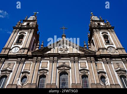 Fassade der Kirche Candelaria (Igreja de Nossa Senhora da Candelária) Stockfoto