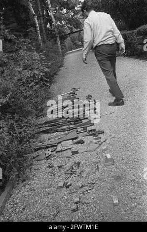 Ambonese Occupy Residenz des indonesischen Botschafters, Wassenaar, 31. August 1970, Berufe, Kanonen, Niederlande, Foto der Presseagentur des 20. Jahrhunderts, zu erinnerende Nachrichten, Dokumentarfilm, historische Fotografie 1945-1990, visuelle Geschichten, Menschliche Geschichte des zwanzigsten Jahrhunderts, Momente in der Zeit festzuhalten Stockfoto