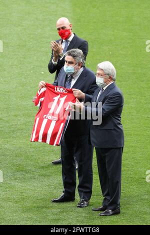 Luis Rubiales, Präsident von RFEF, Jose Manuel Rodriguez Uribes, Minister für Kultur und Sport, und Enrique Cerezo, Präsident von Atletico de Madrid während der spanischen Meisterschaft La Liga 2020/2021, der Siegertrophäe, die am 23. Mai 2021 im Stadion Wanda Metropolitano in Madrid gefeiert wurde, Spanien - Foto Irina R Hipolito / Spanien DPPI / DPPI / LiveMedia Stockfoto