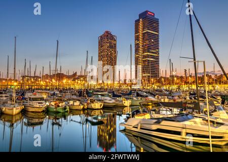 Port Olimpic Marina, Barcelona, Katalonien, Spanien Stockfoto