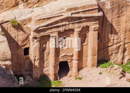 Grab des römischen Soldaten in der antiken Stadt Petra, Jordanien Stockfoto