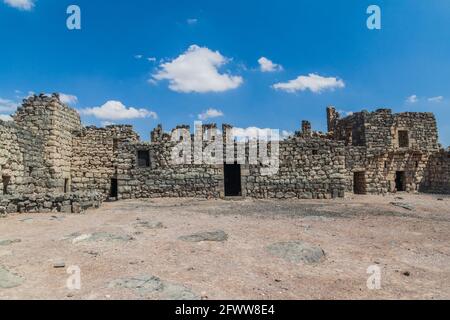 Ruinen von Qasr al-Azraq Blue Fortress, Fort in der Wüste des östlichen Jordans gelegen. Stockfoto