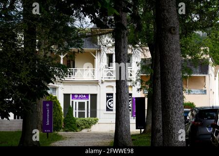 Casino, Santenay, Burgund, Region Bourgogne-Franche-Comté, Frankreich Stockfoto