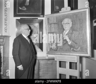 Prof. Van den Bergh hält Abschiedsvortrag, mit Maler von Bart Peizel, 2. Juli 1960, Abschiedsvorträge, Gemälde, Niederlande, Presseagentur des 20. Jahrhunderts, Foto, Nachrichten zum erinnern, Dokumentarfilm, historische Fotografie 1945-1990, visuelle Geschichten, Menschliche Geschichte des zwanzigsten Jahrhunderts, Momente in der Zeit festzuhalten Stockfoto