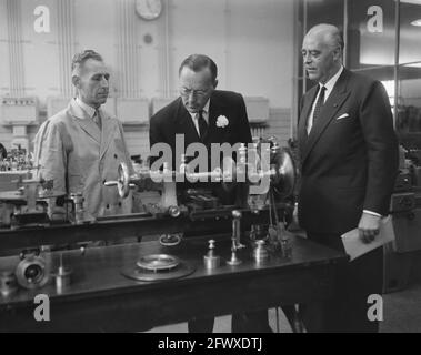 Eröffnung der neuen Munitionsfabrik in Zaandam durch seine Königliche Hoheit Prinz Bernhard, 18. Juli 1957, Eröffnung, Munitionsfabriken, Niederlande, 20 t Stockfoto